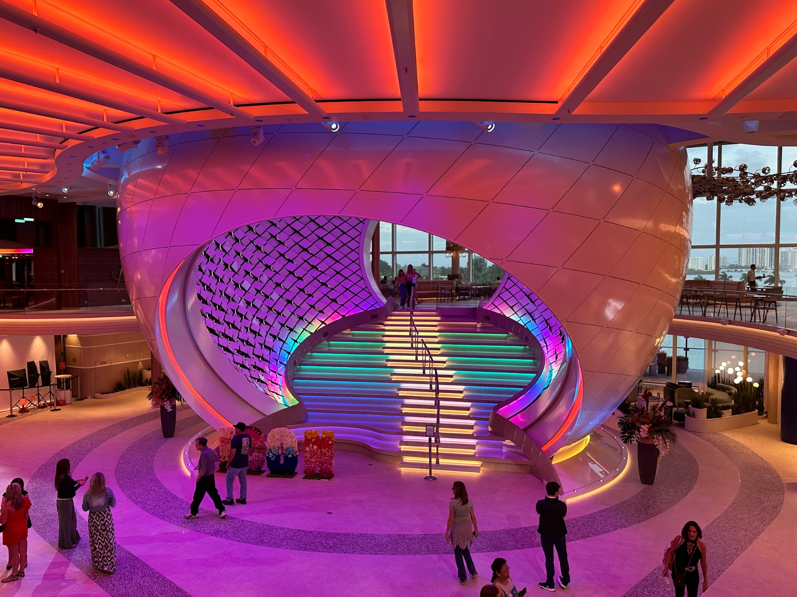 The Pearl, the glowing sculptural centerpiece of the Royal Promenade on Icon of the Seas. Photo: Dreams Fulfilled Travel Dream Designer